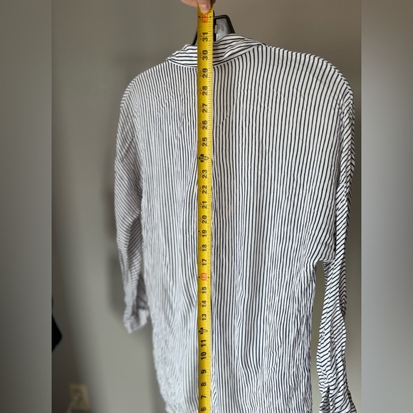 ZARA Woman Black White Button Up-S - Picture 4 of 5